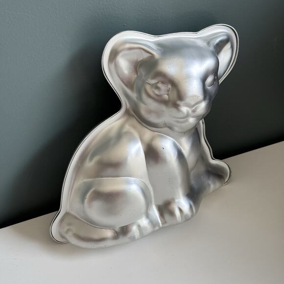 Vintage 1974 Wilton Lion King Simba Cub 3D Party Cake Pan Mold Aluminum T81 - Picture 2 of 9